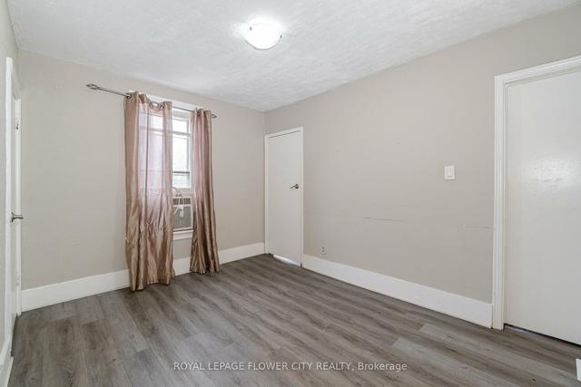 189 Dundas St N, House semidetached with 2 bedrooms, 2 bathrooms and 5 parking in Cambridge ON | Image 15