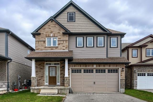 43 Newcastle Crt, House detached with 4 bedrooms, 3 bathrooms and 4 parking in Kitchener ON | Image 1