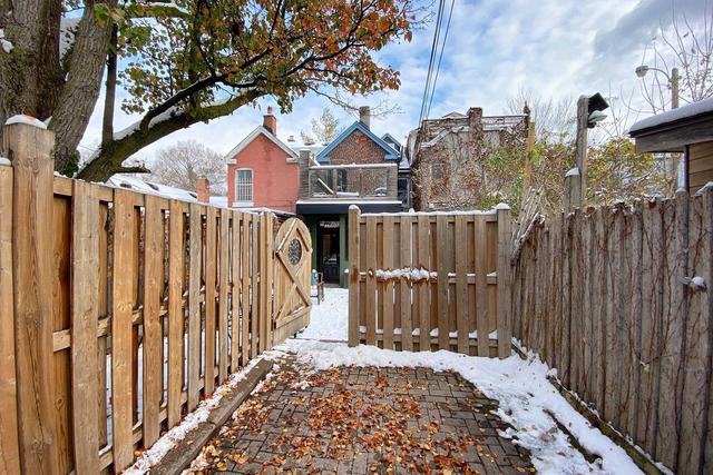 220 Ontario St, House attached with 3 bedrooms, 2 bathrooms and 1 parking in Toronto ON | Image 20