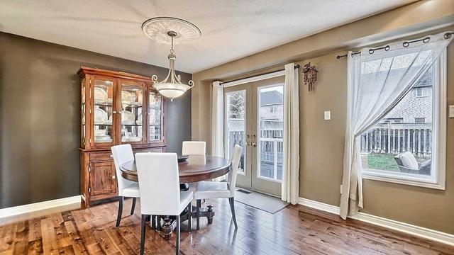 138 Tunbridge Rd, House semidetached with 3 bedrooms, 3 bathrooms and 5 parking in Barrie ON | Image 6