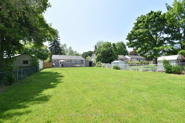 35 Parker Dr, House detached with 3 bedrooms, 2 bathrooms and 7 parking in Norfolk County ON | Image 28