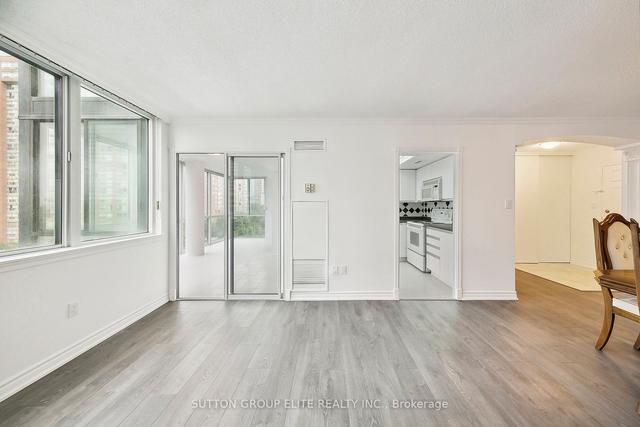709 - 350 Webb Dr, Condo with 2 bedrooms, 2 bathrooms and 2 parking in Mississauga ON | Image 11