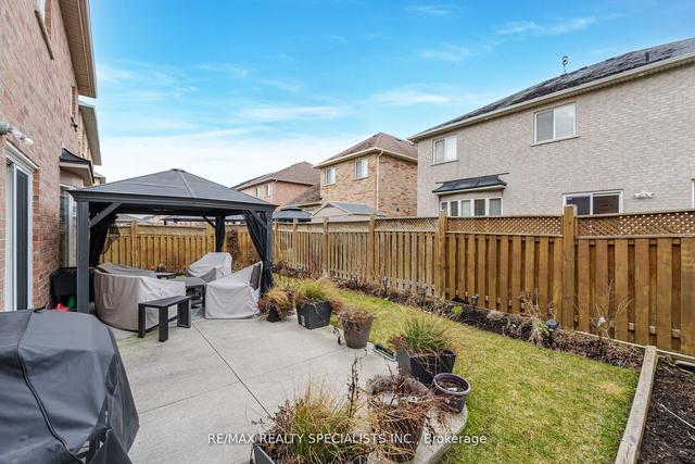 32 Rathmore St, House detached with 4 bedrooms, 5 bathrooms and 6 parking in Brampton ON | Image 32