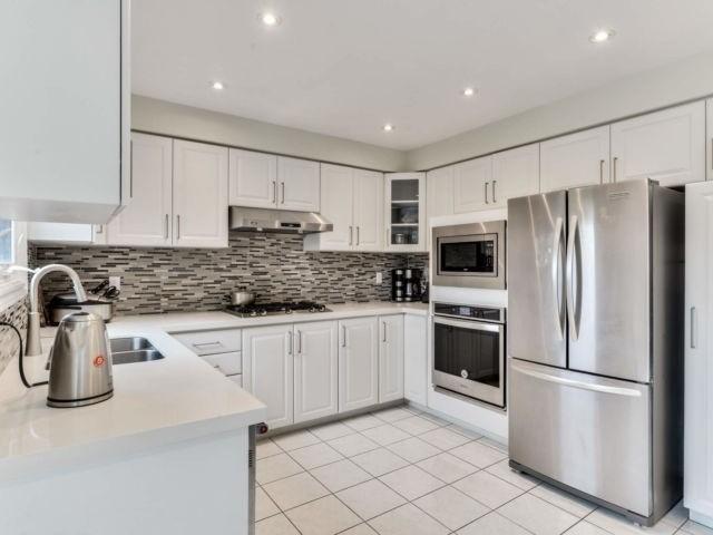 4989 Rosebush Rd, House detached with 4 bedrooms, 4 bathrooms and 4 parking in Mississauga ON | Image 8