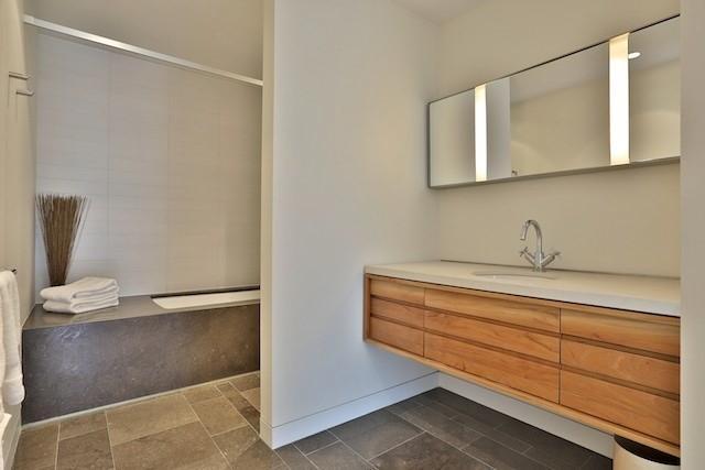 1001W - 500 Queens Quay W, Condo with 2 bedrooms, 3 bathrooms and 2 parking in Toronto ON | Image 16