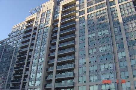 1002 - 50 Disera Dr, Condo with 2 bedrooms, 2 bathrooms and 1 parking in Vaughan ON | Image 1