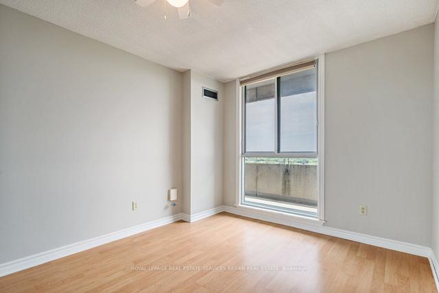 1401 - 1300 Mississauga Valley Blvd, Condo with 2 bedrooms, 2 bathrooms and 1 parking in Mississauga ON | Image 15