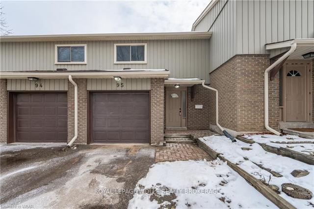 51 Paulander Dr, Townhouse with 3 bedrooms, 2 bathrooms and 2 parking in Kitchener ON | Image 12