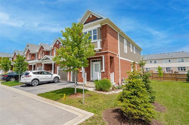 240 Waterbrook Lane, House attached with 4 bedrooms, 2 bathrooms and 1 parking in Kitchener ON | Image 3