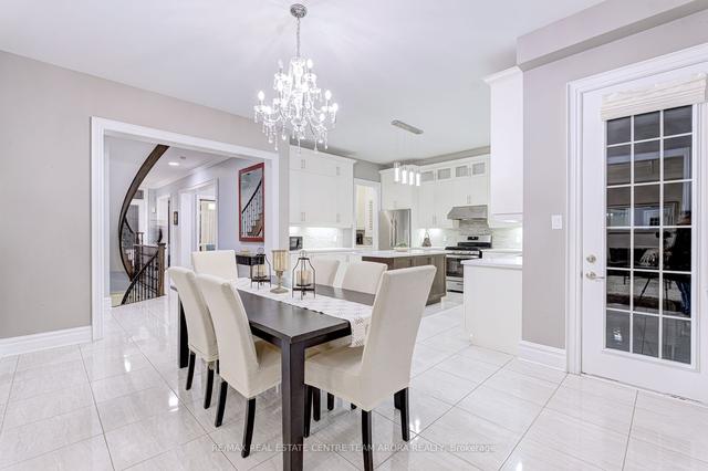 155 Hoey Cres, House detached with 4 bedrooms, 6 bathrooms and 4 parking in Oakville ON | Image 7