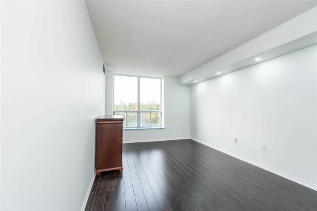 402 - 430 Mclevin Ave, Condo with 2 bedrooms, 2 bathrooms and 1 parking in Toronto ON | Image 20