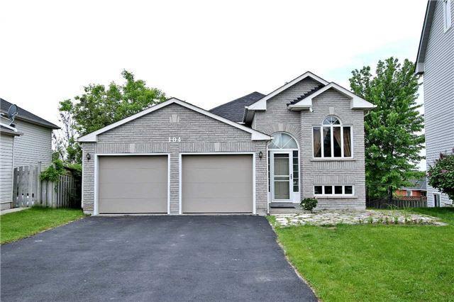 104 Mainprize Cres, House detached with 2 bedrooms, 2 bathrooms and 6 parking in East Gwillimbury ON | Image 1