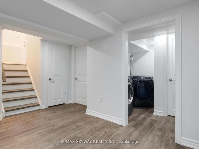 317 West 2nd St, House detached with 2 bedrooms, 2 bathrooms and 3 parking in Hamilton ON | Image 11