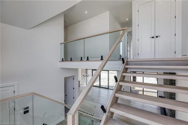 3448 Silverleaf Chse, House detached with 4 bedrooms, 5 bathrooms and 7 parking in London ON | Image 38