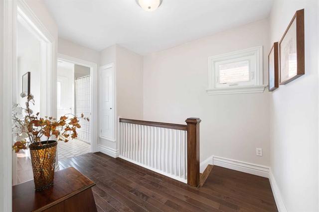 86 Lawrence Ave W, House semidetached with 3 bedrooms, 2 bathrooms and 2 parking in Toronto ON | Image 7