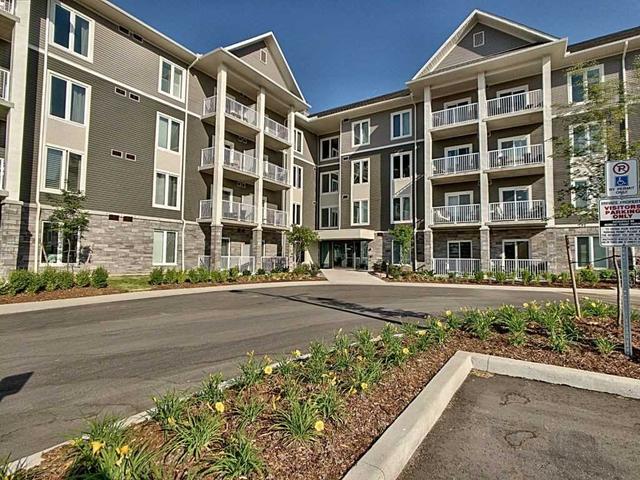 404 - 290 Liberty St N, Condo with 2 bedrooms, 2 bathrooms and 1 parking in Clarington ON | Image 1