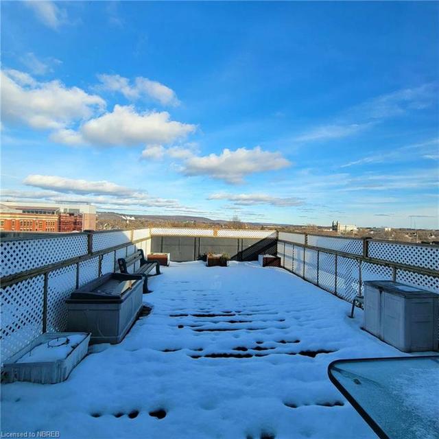 7th floor roof top patio | Image 24