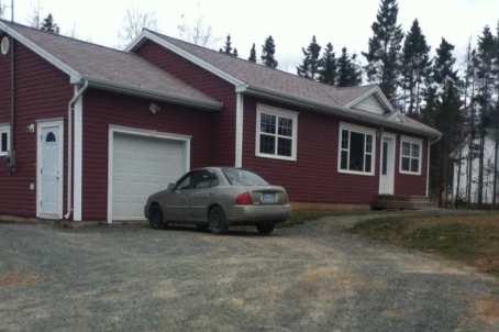 90 Springreen Dr, House detached with 3 bedrooms, 2 bathrooms and 10 parking in Halifax NS | Card Image