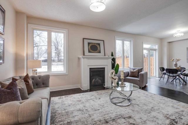 1637 Cahill Dr, House detached with 4 bedrooms, 4 bathrooms and 4 parking in Peterborough ON | Image 5
