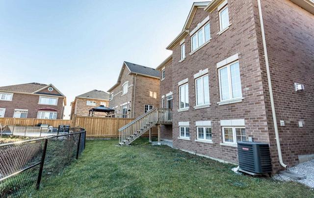 5 Monument Tr, House detached with 4 bedrooms, 4 bathrooms and 5 parking in Brampton ON | Image 22