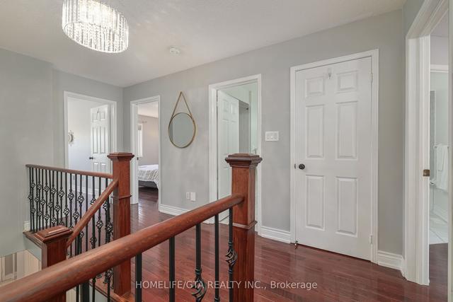 52 Clandfield St, House detached with 3 bedrooms, 4 bathrooms and 4 parking in Markham ON | Image 11