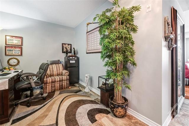 102 - 150 Guelph Private, Condo with 2 bedrooms, 2 bathrooms and 1 parking in Ottawa ON | Image 3