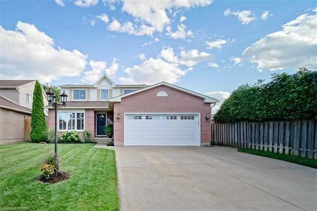5890 Aspen Crt, House detached with 3 bedrooms, 4 bathrooms and 4 parking in Niagara Falls ON | Image 1