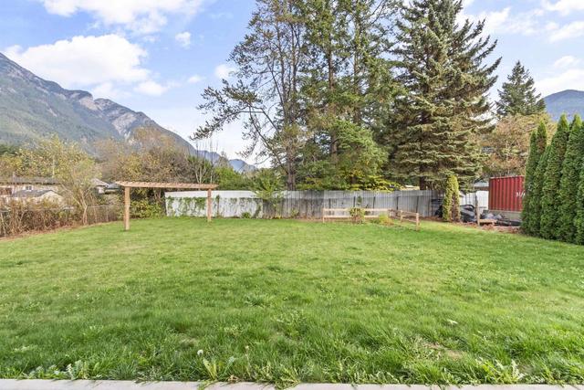 65477 Kawkawa Lake Road, House detached with 3 bedrooms, 3 bathrooms and null parking in Hope BC | Image 31
