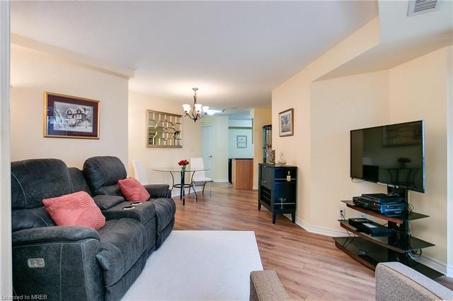 2330 - 3888 Duke Of York Boulevard, House attached with 2 bedrooms, 2 bathrooms and 2 parking in Mississauga ON | Image 27