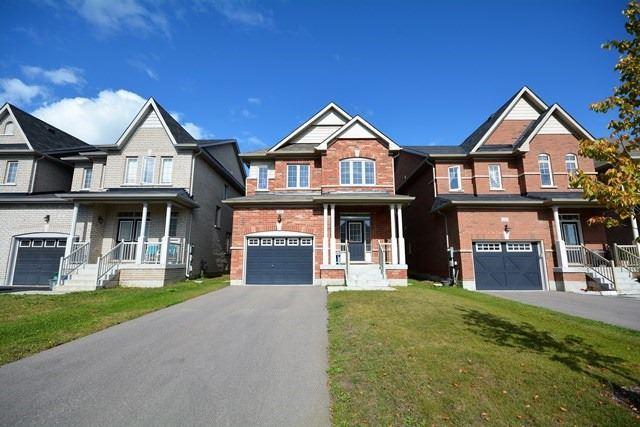15 Forsyth Cres, House detached with 4 bedrooms, 3 bathrooms and 2 parking in Barrie ON | Image 1