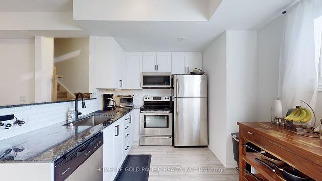 116 - 370 Hopewell Ave, Townhouse with 2 bedrooms, 2 bathrooms and 1 parking in Toronto ON | Image 13