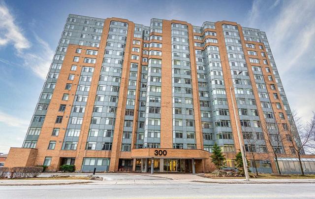 1015 - 300 Webb Dr, Condo with 2 bedrooms, 2 bathrooms and 2 parking in Mississauga ON | Image 12
