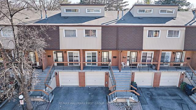 11 - 152 Homestead Rd, Townhouse with 3 bedrooms, 2 bathrooms and 2 parking in Toronto ON | Image 29