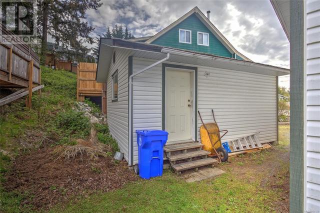 150 & 160 Gravelle Pl, House detached with 4 bedrooms, 2 bathrooms and 3 parking in Lake Cowichan BC | Image 44