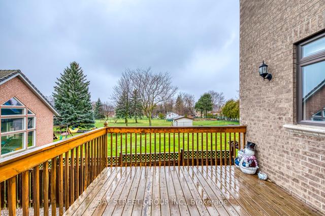 21 Frontier Dr, House detached with 4 bedrooms, 6 bathrooms and 6 parking in Richmond Hill ON | Image 33