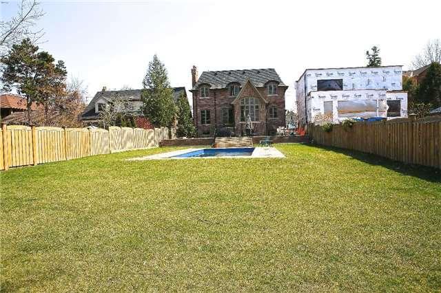 444 O'connor Dr, House detached with 4 bedrooms, 4 bathrooms and 8 parking in Toronto ON | Image 15