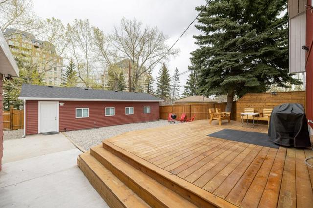 1724 13 Avenue Nw, House detached with 5 bedrooms, 3 bathrooms and 9 parking in Calgary AB | Image 19