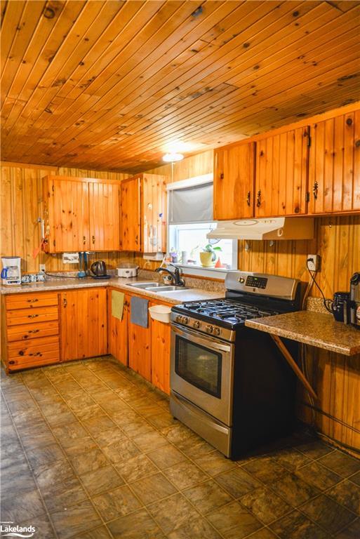 8 Shacktown Road, House detached with 2 bedrooms, 2 bathrooms and 12 parking in Parry Sound, Unorganized, Centre Part ON | Image 24