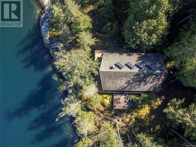 651 Gorge Harbour, House detached with 4 bedrooms, 3 bathrooms and null parking in Strathcona B BC | Image 5