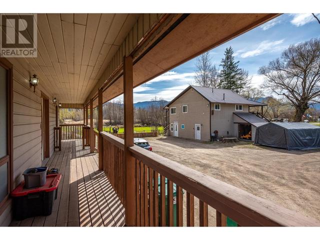 3312 6 Highway, House detached with 3 bedrooms, 2 bathrooms and 10 parking in North Okanagan D BC | Image 34