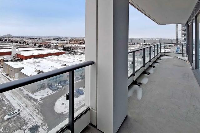 1102 - 898 Portage Pkwy, Condo with 3 bedrooms, 2 bathrooms and 1 parking in Vaughan ON | Image 30