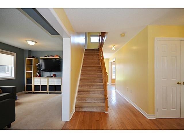 251 Esther Dr, House detached with 3 bedrooms, 3 bathrooms and 2 parking in Barrie ON | Image 3