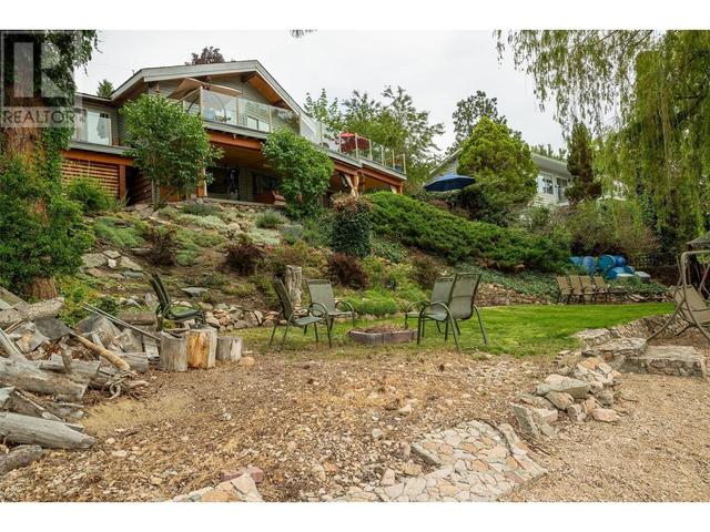 17130 Coral Beach Road, House detached with 3 bedrooms, 2 bathrooms and 3 parking in Lake Country BC | Image 42
