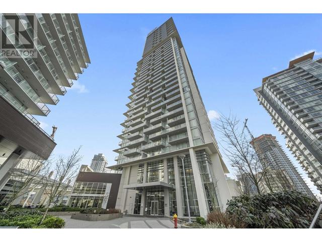 3904 - 567 Clarke Road, Condo with 2 bedrooms, 2 bathrooms and 1 parking in Coquitlam BC | Image 2