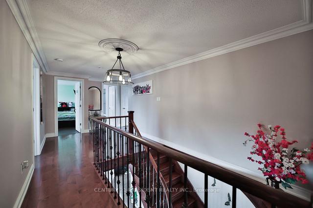 12 Lafleur Crt, House detached with 4 bedrooms, 5 bathrooms and 6 parking in Brampton ON | Image 22