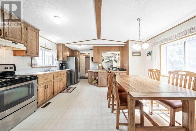 253067a Township Road 230, Home with 4 bedrooms, 2 bathrooms and null parking in Wheatland County AB | Image 34