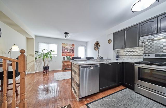 35 - 735 Sheppard Ave, Townhouse with 3 bedrooms, 2 bathrooms and 2 parking in Pickering ON | Image 4