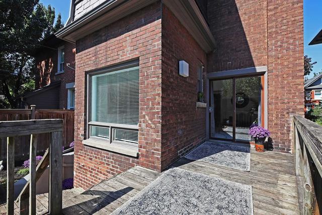 5 Fairview Blvd, House detached with 4 bedrooms, 3 bathrooms and 2 parking in Toronto ON | Image 19