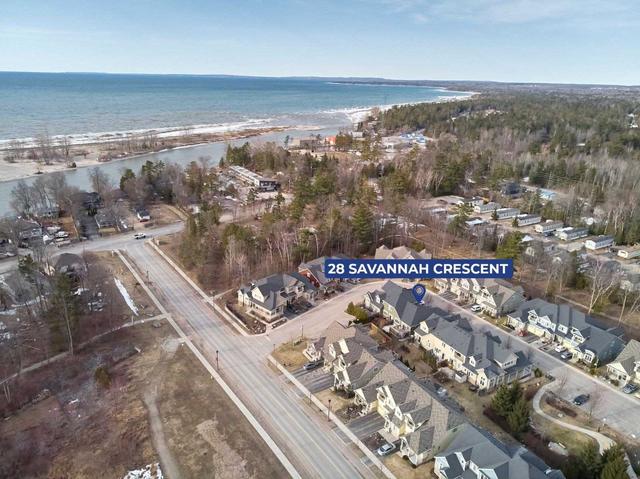 28 Savannah Cres, House attached with 2 bedrooms, 3 bathrooms and 2 parking in Wasaga Beach ON | Image 8