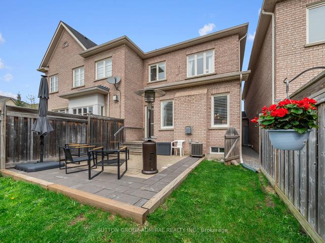 178 Southvale Dr, House attached with 3 bedrooms, 4 bathrooms and 3 parking in Vaughan ON | Image 26